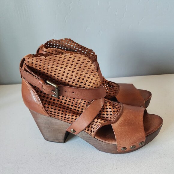 Free People Clog "NEW" - Picture 4 of 16